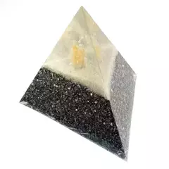 PIRAMIDE TETRAEDRICA MEDIANA - Malikh