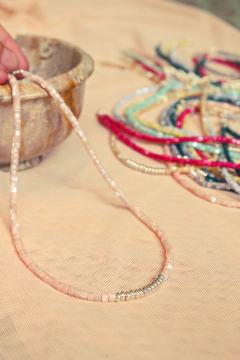 COLLAR COLORES NACAR