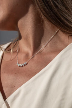COLLAR CINCO CORAZONES - comprar online