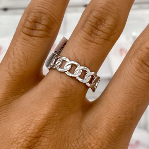 Naomi Talle 19 (09058)