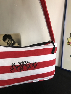 Upcycling x #Bardo - Baguette Alcatraz (red) - comprar online