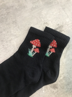 Medias unisex Hongos negras - comprar online