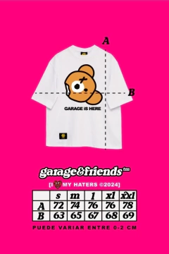 Imagen de Remera unisex Garage is Here #GarageAndFriends