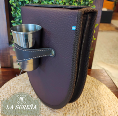 Juego de asado cierre con vaso y cubiertos de acero - tienda online