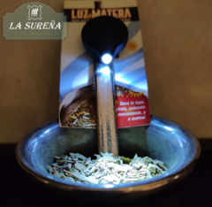 Luz matera para bombilla recargable
