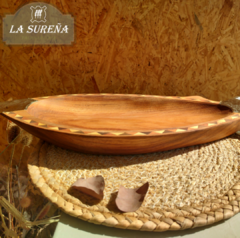 Tabla batea de madera y alpaca forma pez - comprar online
