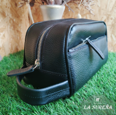 Neceser de cuero con manija y bolsillo externo - comprar online