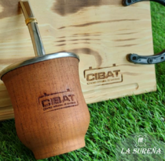 Mate madera algarrobo con virola chata acero inoxidable