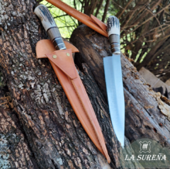 cuchillo campero hoja 20 cm, cabo combinado madera, ciervo y bronce 34 cm
