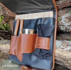Juego de asado en cuero cuadrado con vaso - comprar online