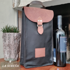 Porta vino de cuero doble con manija