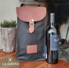 Porta vino de cuero doble con manija - LA SUREÑA
