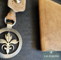 Set en caja vacuno ( billetera en cuero vacuno y llavero) - tienda online