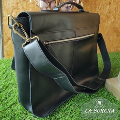 maletín de cuero liso con hebillas - comprar online
