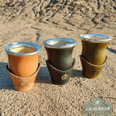 mate de calabaza forrado en cuero con base y dije - comprar online