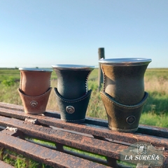mate de calabaza forrado en cuero con base y dije - tienda online