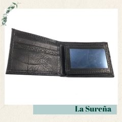 Billetera cuero con volante central y visor - tienda online