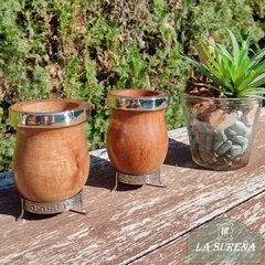 mate madera algarrobo y base de alpaca y virola