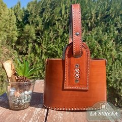 Porta Termo Oval simple en cuero