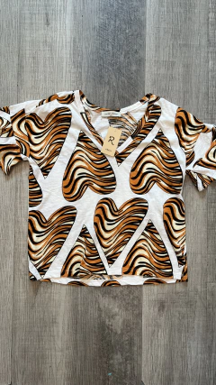 JAZMIN CHEBAR REMERA T.1
