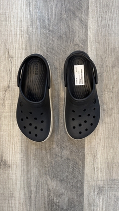CROCS PLATAFORMA-N M7 39 EU - comprar online