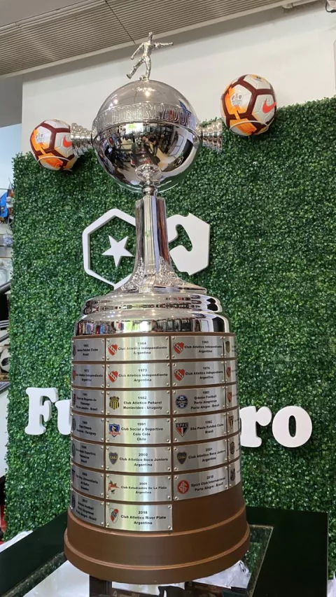 COPA LIBERTADORES - 2018 RIVER PLATE/ REPLICA EXACTA