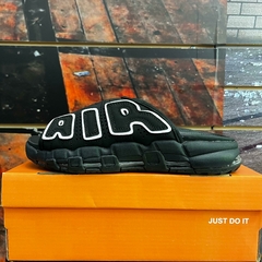 Chinelas Nike Air Uptempo en internet