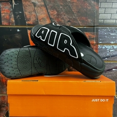 Chinelas Nike Air Uptempo - Futbolero