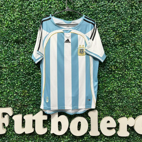 Camiseta Retro Argentina 2006 - IMPORTADA