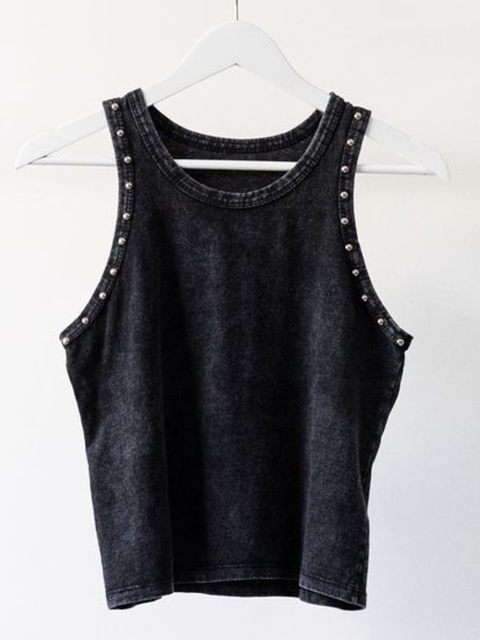 musculosa nevada tachas