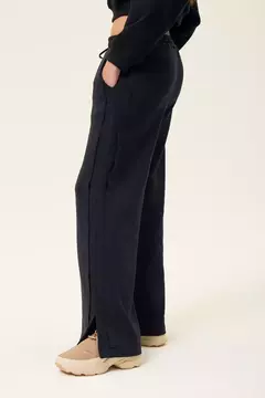 Pantalon Esencia en internet