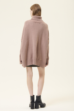 Sweater Horse en internet