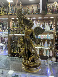 Arcanjo Miguel em mármore