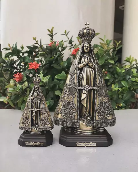 Nossa Senhora Aparecida de metal (base)