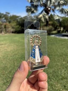 Aparecida para carro (plástico e metal) - São Gabriel - Artigos Religiosos e Presentes Especiais