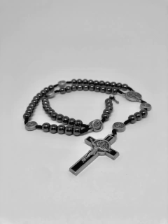 Terço hematita de São Bento