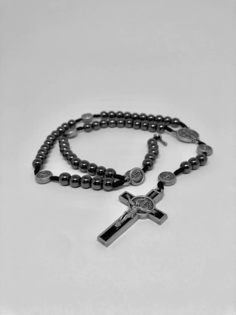 Terço hematita de São Bento