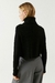 sweater polera zama delucca 2025