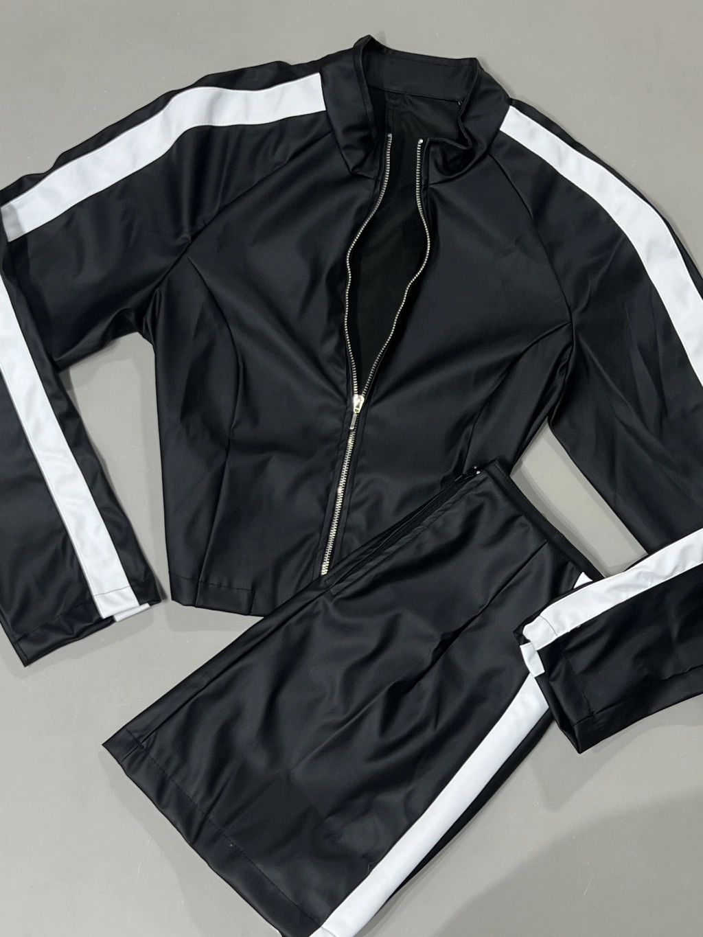 Conjunto route black com listras