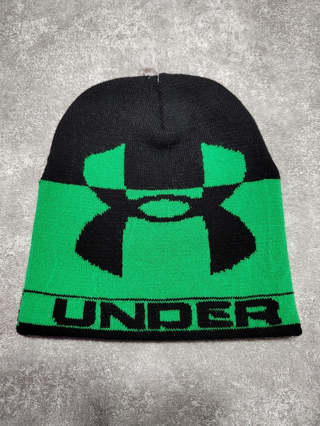 Gorro Beanie Under Armour Verde Y Negro Sku V36 thumbnail 2