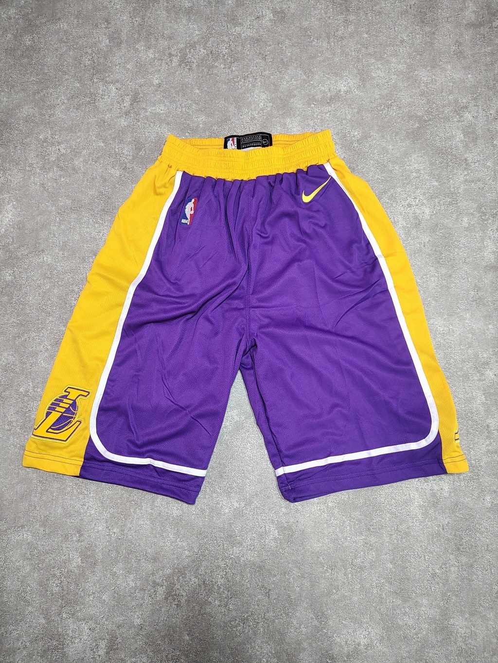 Short Nba Basketball Los Ángeles Lakers Violeta/Amarillo Sku X06 * thumbnail 3