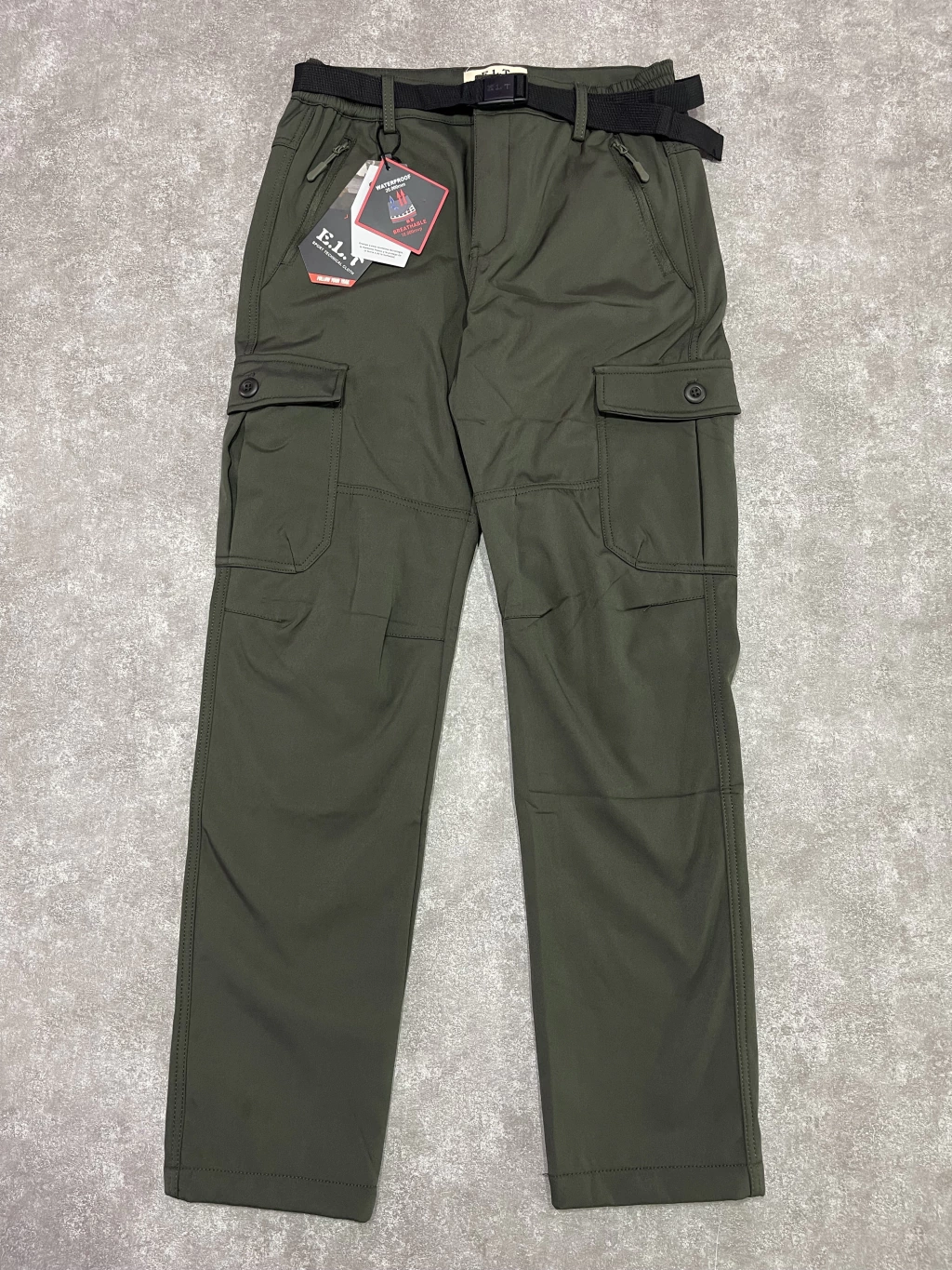 Pantalón Impermeable Verde Sku P900 * thumbnail 3