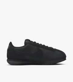 Nike Cortez Black Premium en internet