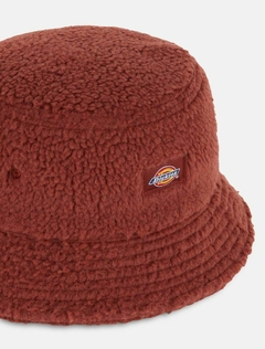 PILUSO DICKIES RED CHUTE FLEECE BUCKET HAT GINGERBREAD BROWN en internet