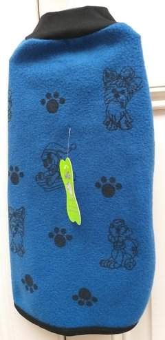 POLAR LISO. TALLE 4. LARGO: 40 CMS.