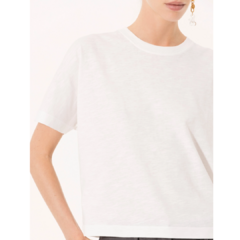 Remera Hillary (Jazmín Chebar)