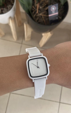 Cuadradito blanco malla de silicona - Arya complementos