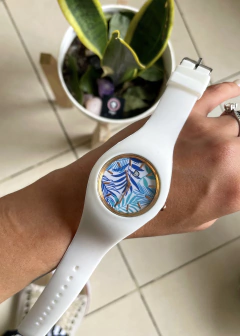 Centro floreado malla de silicona blanco