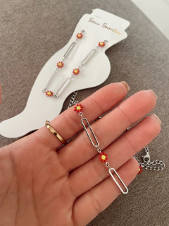 Tobillera margaritas rojas acero quirurgico - comprar online