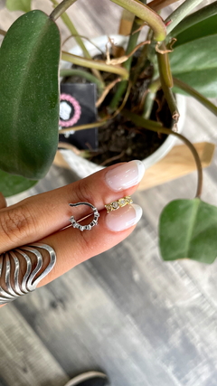 Cuff bolitas cubic engarzado - acero en internet